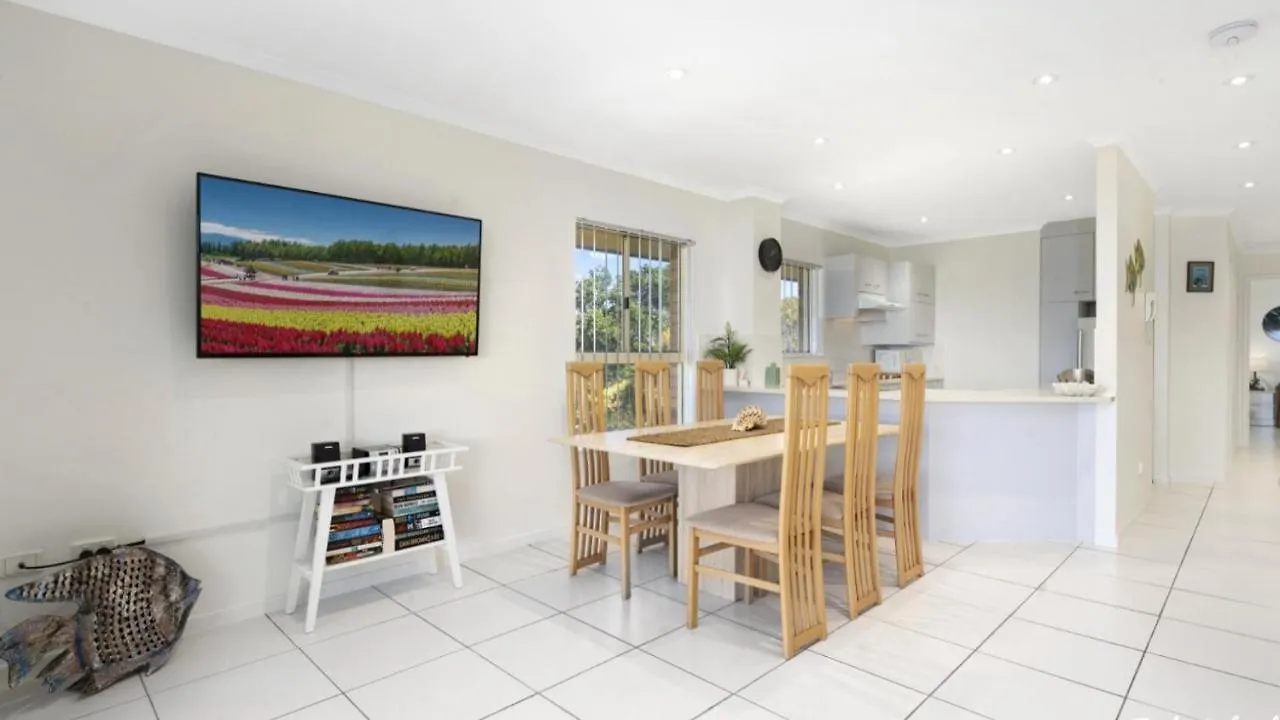 Fabulous Ocean Views Apartment Woorim Australia