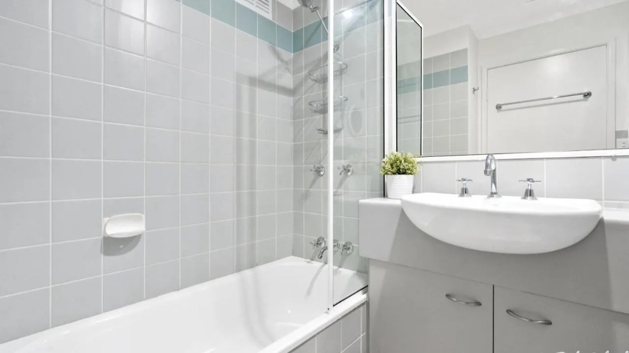 Fabulous Ocean Views Apartment Woorim 0*,  Australia